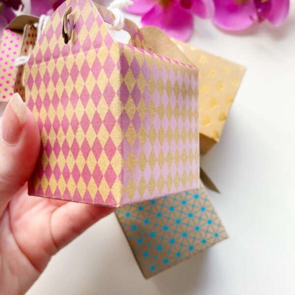 Cadeau doosje - gevuld met mysterie scoop edelstenen