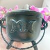 Cauldron - Heksenketel - sun and moon