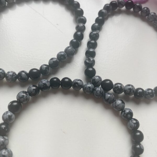 Sneeuwvlok obsidiaan - armband - 6 mm